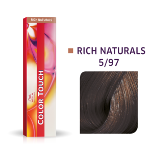 coloration color touch a lille par nos coiffeurs coloristes lillois Wella professionnels 5/97 châtain clair fumé marron