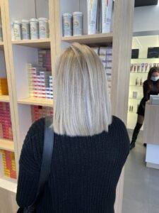 Salon La Maison du Coloriste à Lille où les experts donnent des conseils coiffure personnalisés