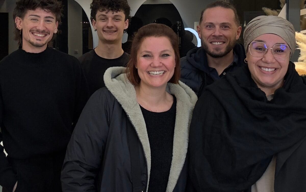 “Équipe de La Maison du Coloriste, salon de coiffure coloriste à Lille Centre (59800), près de Vieux-Lille et Gare Lille Flandres.”