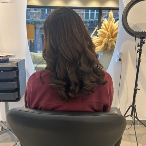 Après couverture cheveux blancs : rendu naturel et élégant par votre coiffeur Lille centre