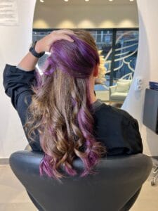 Underlight sur cheveux fins :violet