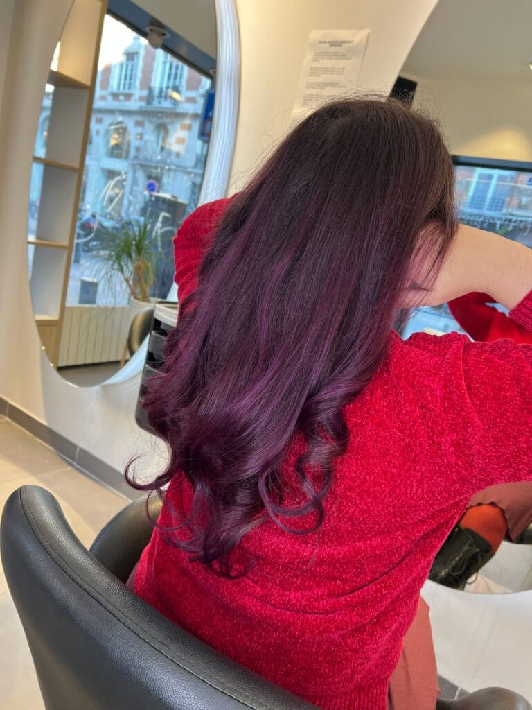 Après patine / gloss : nuance neutralisée et cheveux brillants chez votre coiffeur Lille