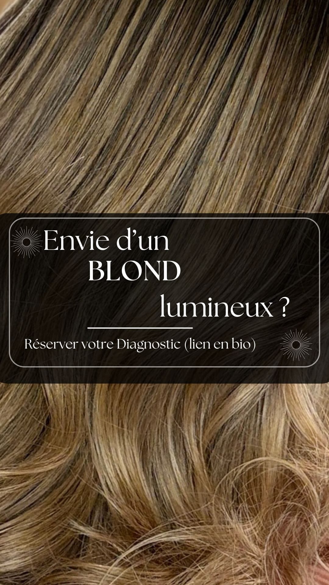 Diagnostic capillaire personnalisé pour cheveux blonds au salon La Maison du Coloriste à Lille, spécialiste du balayage blond et de la coloration sur mesure.