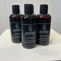 Shampoing Chroma Boost à l'acide hyaluronique – Hydratation et brillance des cheveux colorés